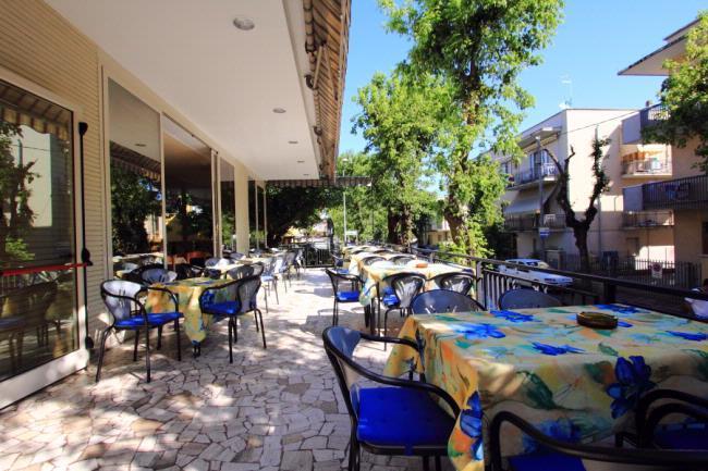 Hotel Moby Dick Rimini Ngoại thất bức ảnh